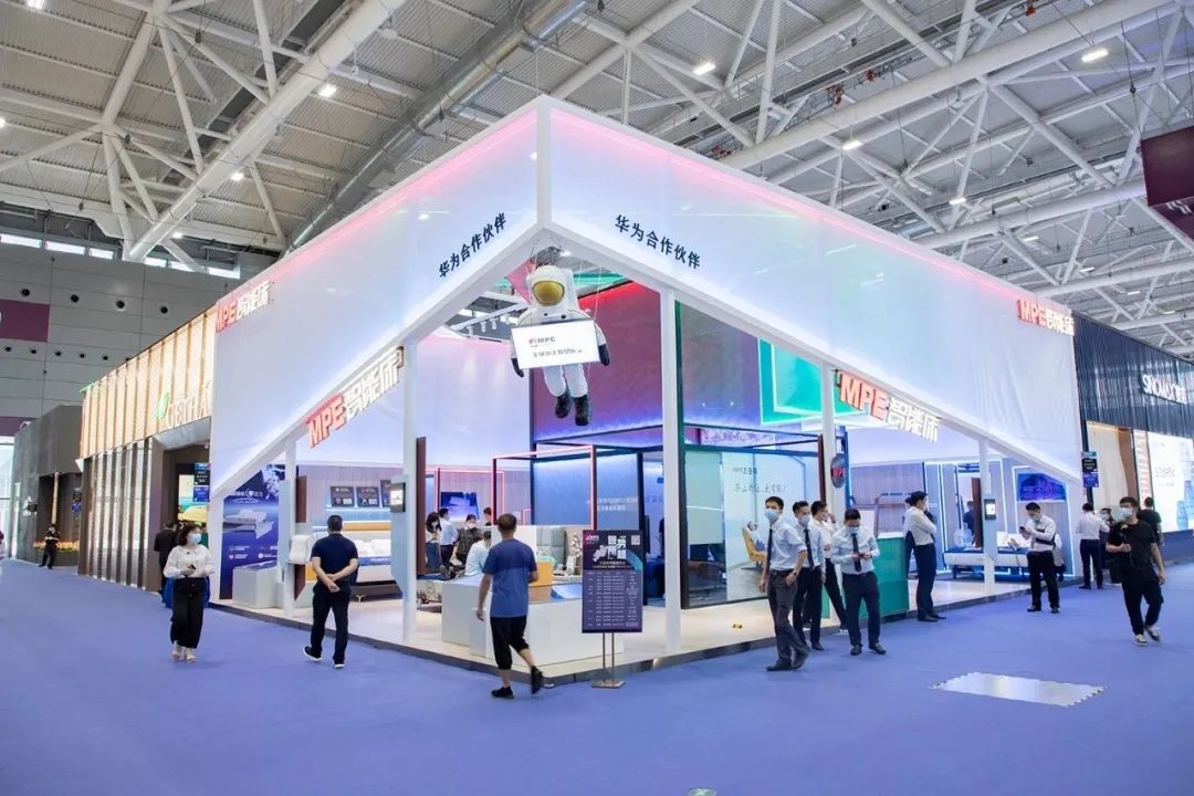 星空电子智能床全新升级，燃爆深圳国际家具展！